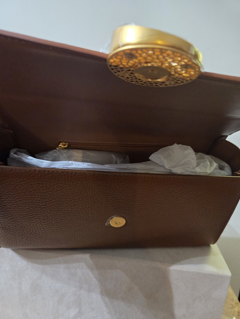 LARGE Rezi Brown Leather Top-Handle Khoi Bag with Gold Accent BRAND NEW WITH BOX - Picture 5 of 6